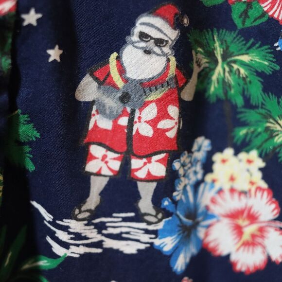 Free Planet Blue and Green Casual Button Down Shirts with Tropical Prints - Picture 8 of 14